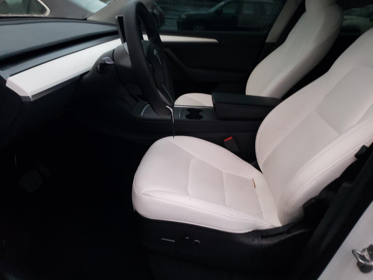 2023 TESLA MODEL Y  VIN:7SAYGAEE4PF599993