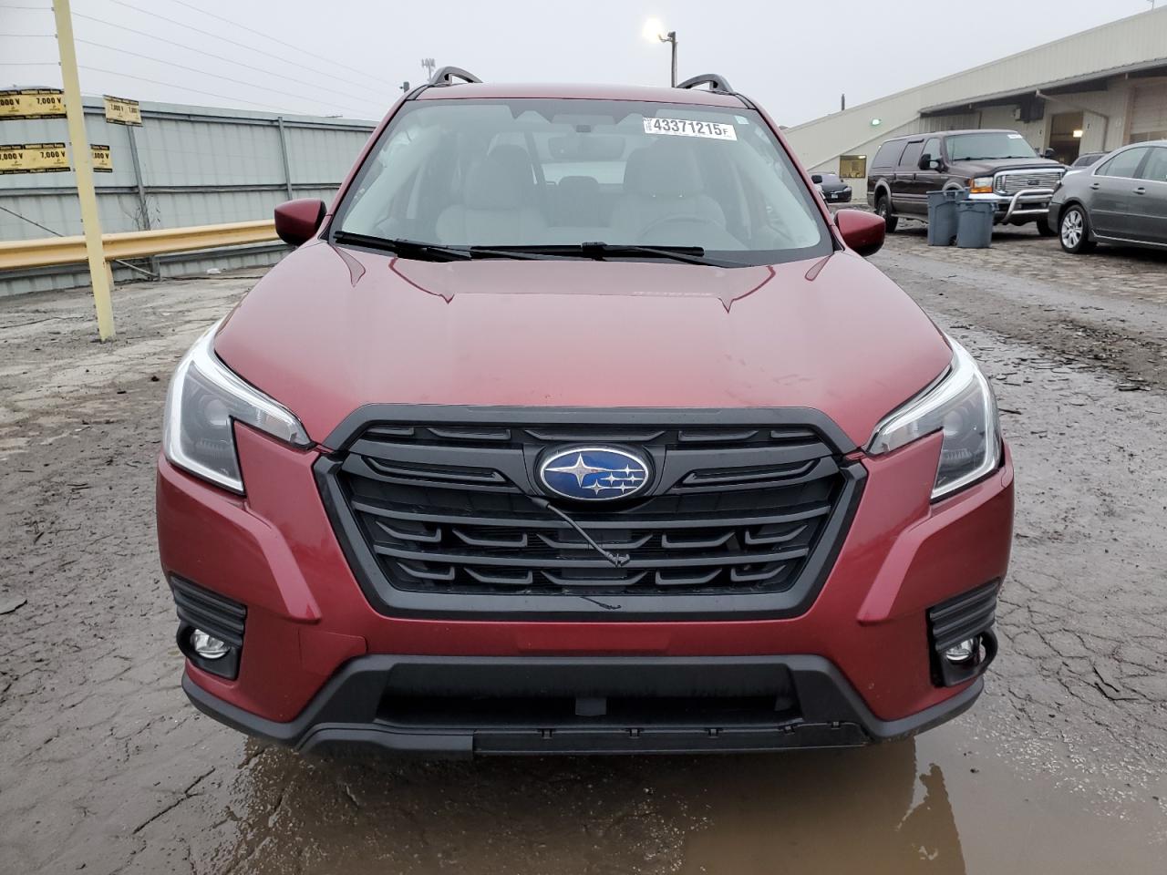 2024 SUBARU FORESTER PREMIUM VIN:JF2SKADC9RH403584