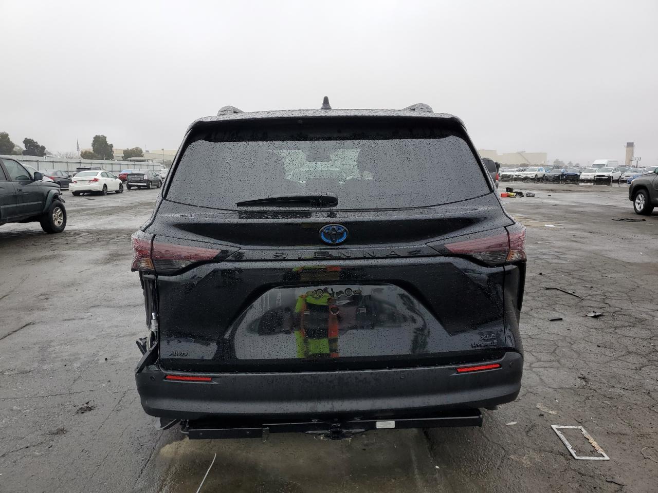 2023 TOYOTA SIENNA XSE VIN:5TDCSKFCXPS108007