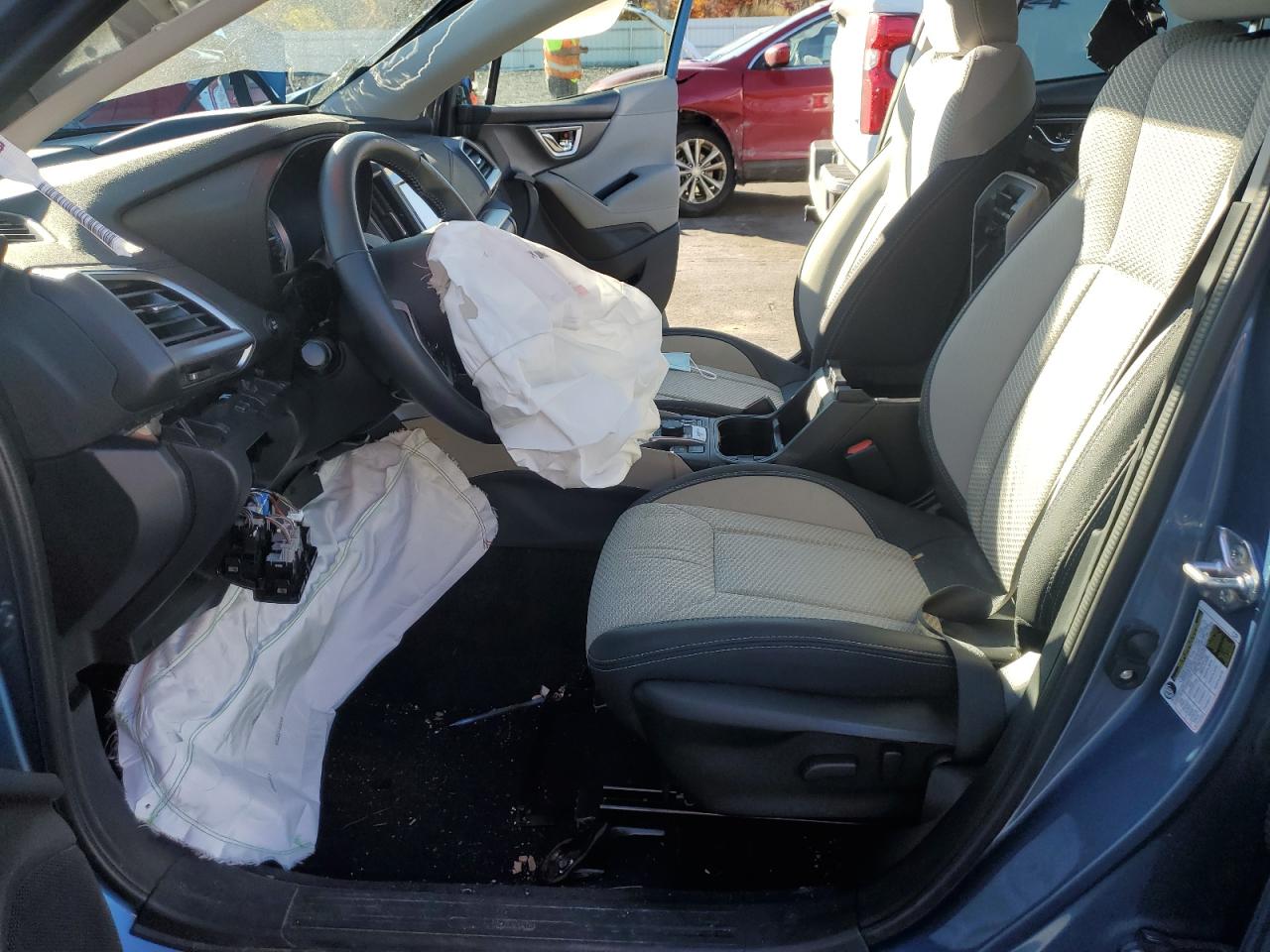 2023 SUBARU FORESTER PREMIUM VIN:JF2SKAECXPH409292