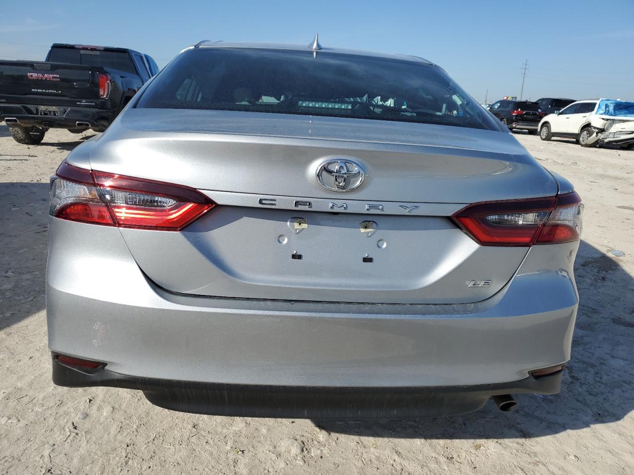 2024 TOYOTA CAMRY LE VIN:4T1C11AK9RU235207