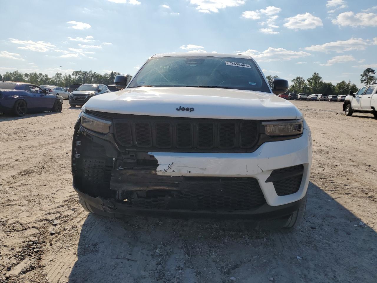 2022 JEEP GRAND CHEROKEE LAREDO VIN:1C4RJGAGXN8586563