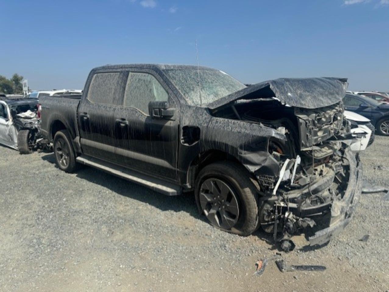2022 FORD F150 LIGHTNING PRO VIN:1FT6W1EV8NWG04113
