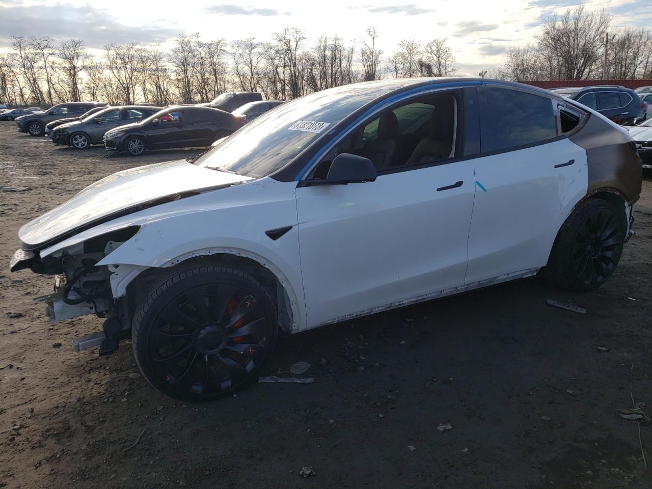 2022 TESLA MODEL Y  VIN:7SAYGDEF1NF522375