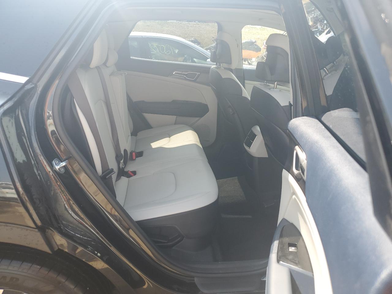 2023 KIA SPORTAGE EX VIN:KNDPVCAG3P7013159