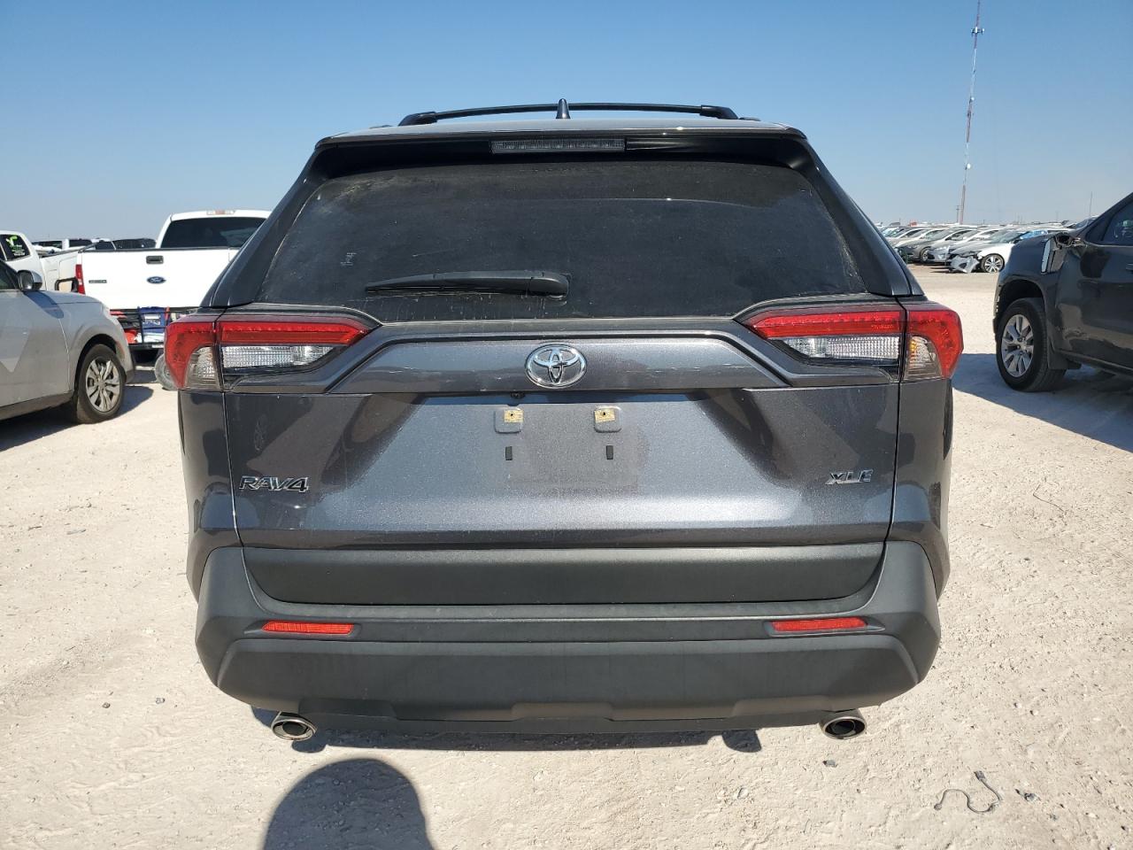 2023 TOYOTA RAV4 XLE VIN:JTMW1RFVXPD102844