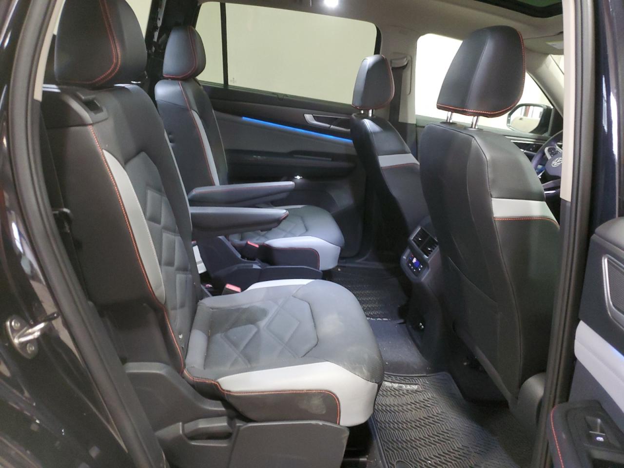 2024 VOLKSWAGEN ATLAS PEAK EDITION SE VIN:1V2CR2CA0RC540445