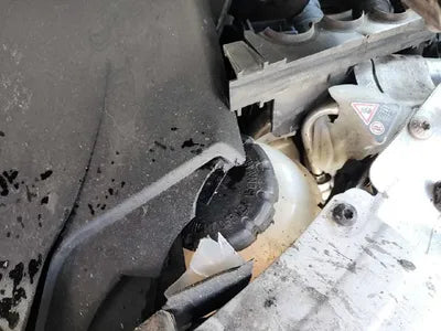 2016 Mercedes-Benz C 220 624KMWDDWF0EB4GR1 VIN:624KMWDDWF0EB4GR1