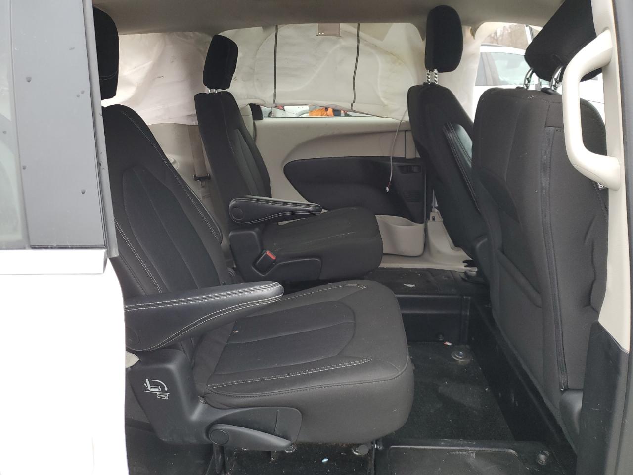 2022 CHRYSLER VOYAGER LX VIN:2C4RC1CG3NR171822