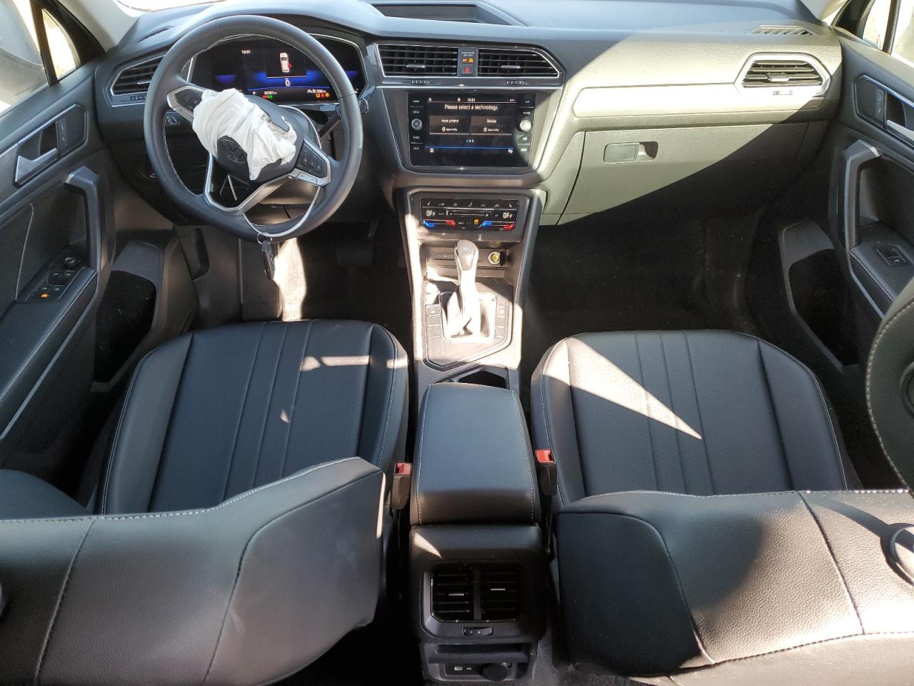 2022 VOLKSWAGEN TIGUAN SE VIN:3VV3B7AX4NM139050
