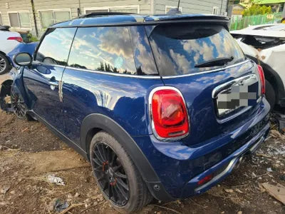 2014 MINI Cooper VIN:
