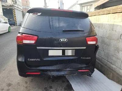 2015 Kia Carnival VIN: