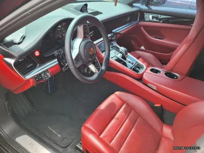 2018 Porsche Panamera VIN: