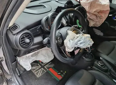 2019 MINI Cooper WMWXV3107KTF00142 VIN:WMWXV3107KTF00142