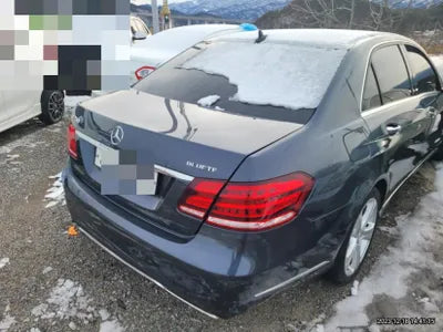 2015 Mercedes-Benz E 250 VIN: