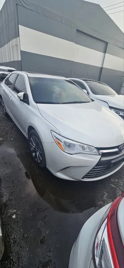 2017 Toyota Camry VIN: