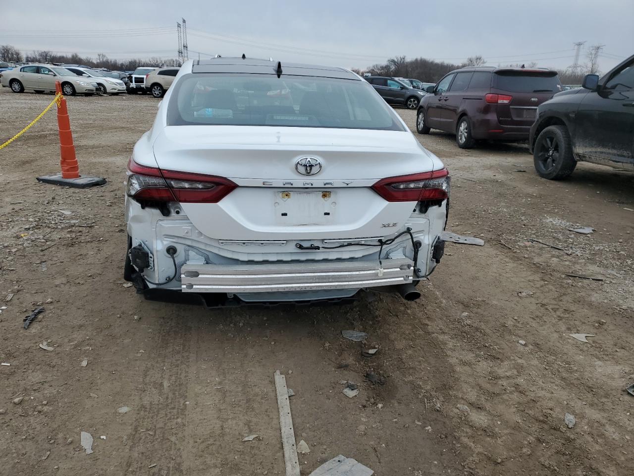 2023 TOYOTA CAMRY XLE VIN:4T1F11AKXPU743843