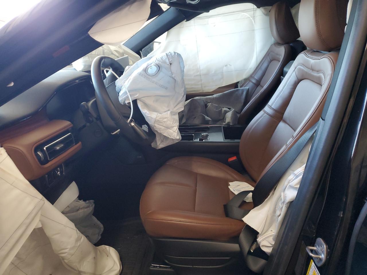 2023 LINCOLN AVIATOR RESERVE VIN:5LM5J7WC3PGL02325