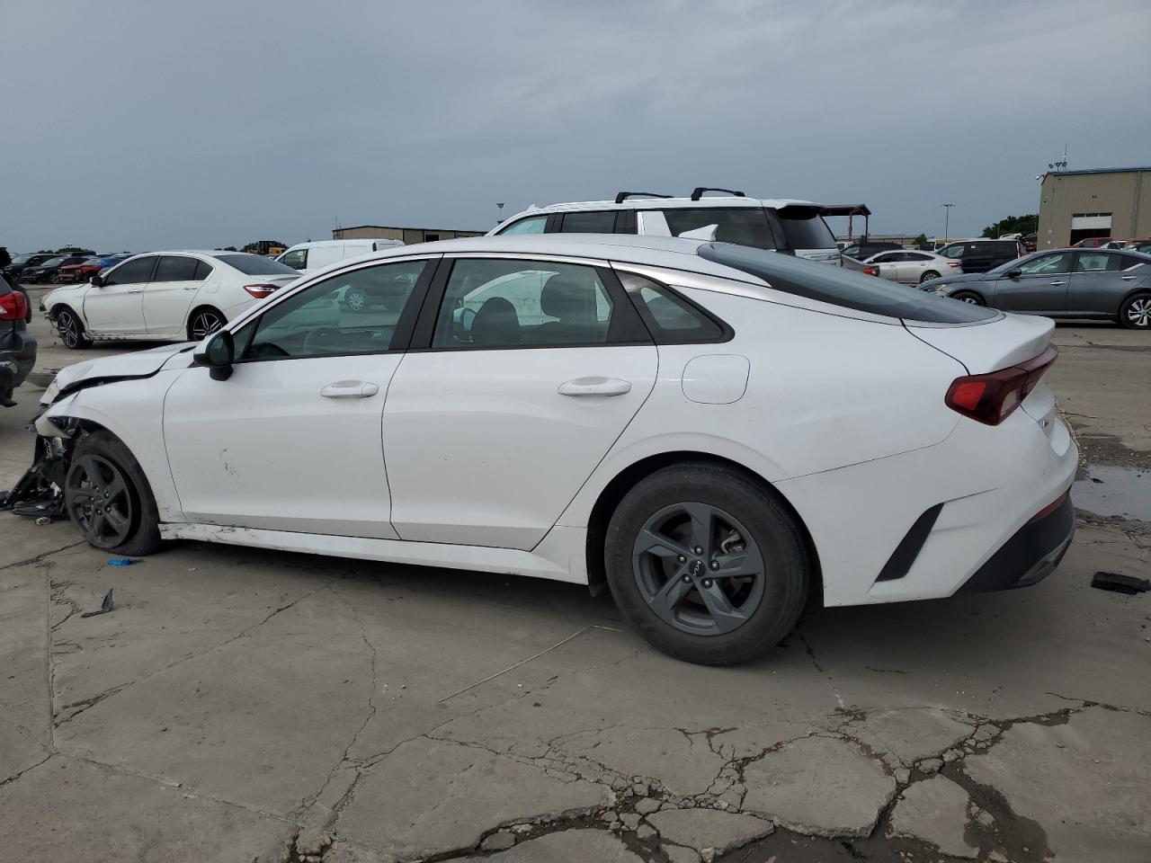 2022 KIA K5 LX VIN:5XXG24J24NG123404
