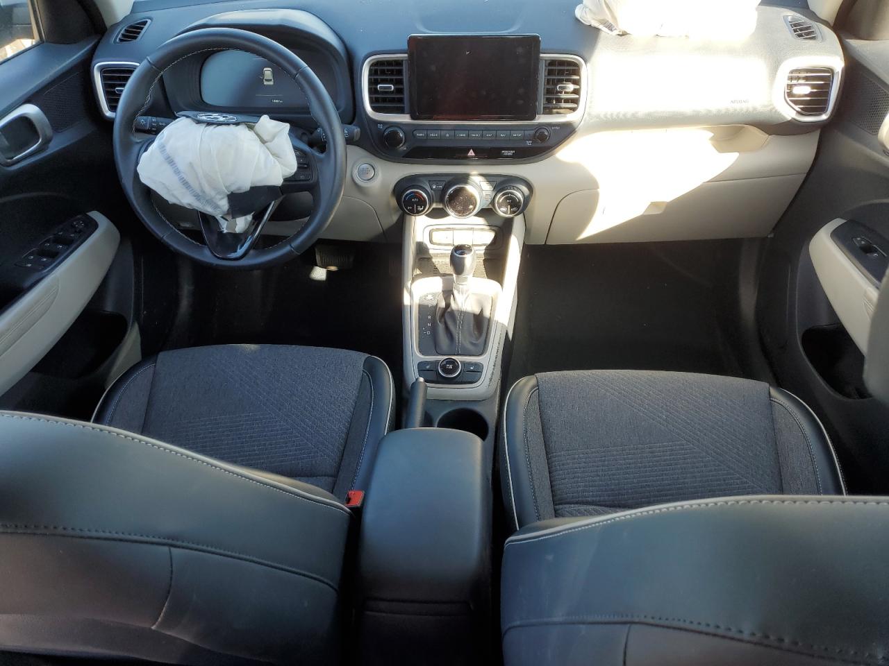 2023 HYUNDAI VENUE SEL VIN:KMHRC8A33PU220527