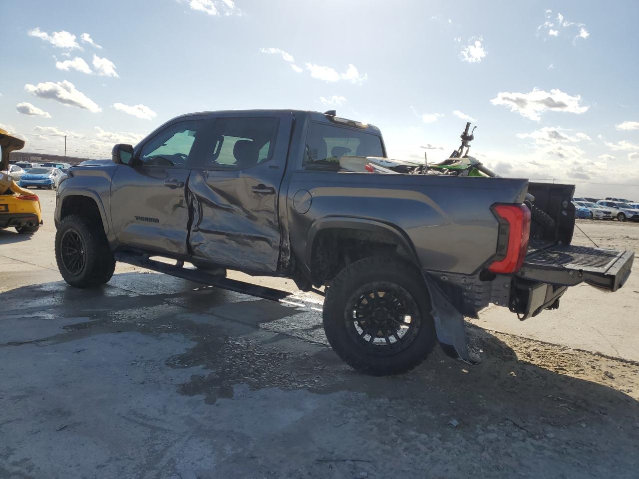 2022 TOYOTA TUNDRA CREWMAX SR VIN:5TFLA5DB7NX030811