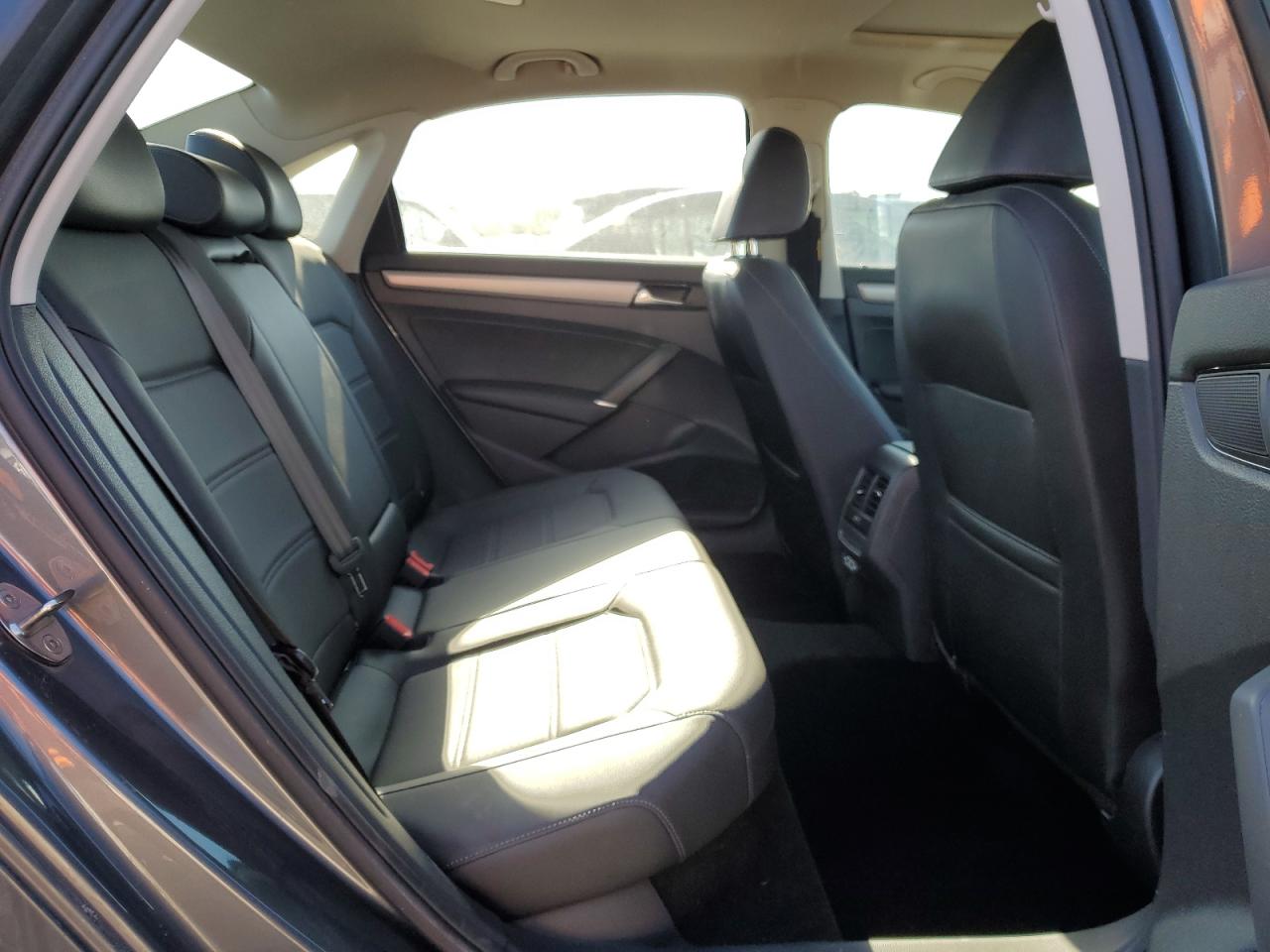 2022 VOLKSWAGEN PASSAT SE VIN:1VWSA7A32NC001774