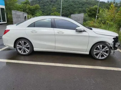 2015 Mercedes-Benz CLA 200 WDDSJ0JB4GN302304 VIN:WDDSJ0JB4GN302304