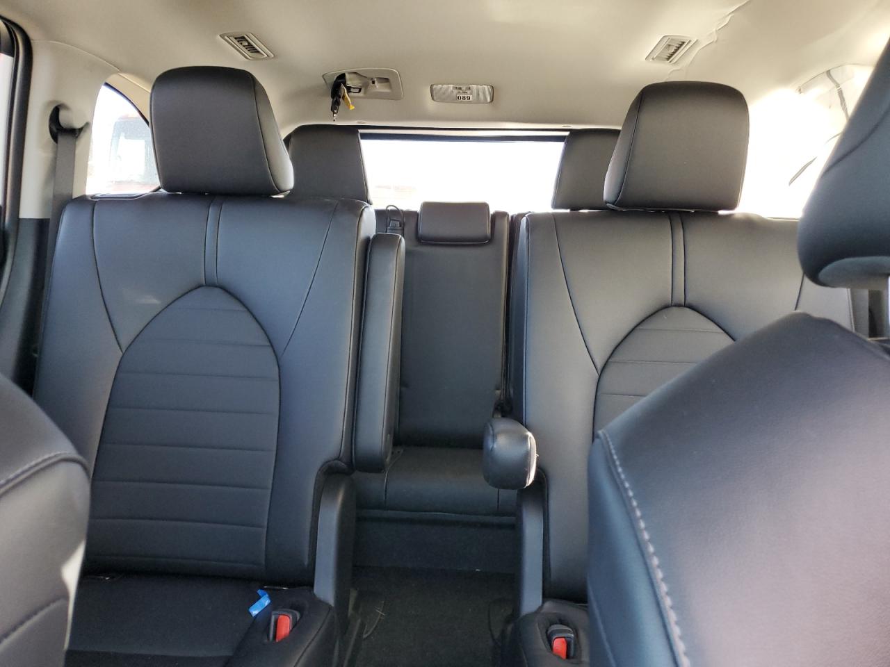 2024 TOYOTA HIGHLANDER LE VIN:5TDKDRBH0RS560342