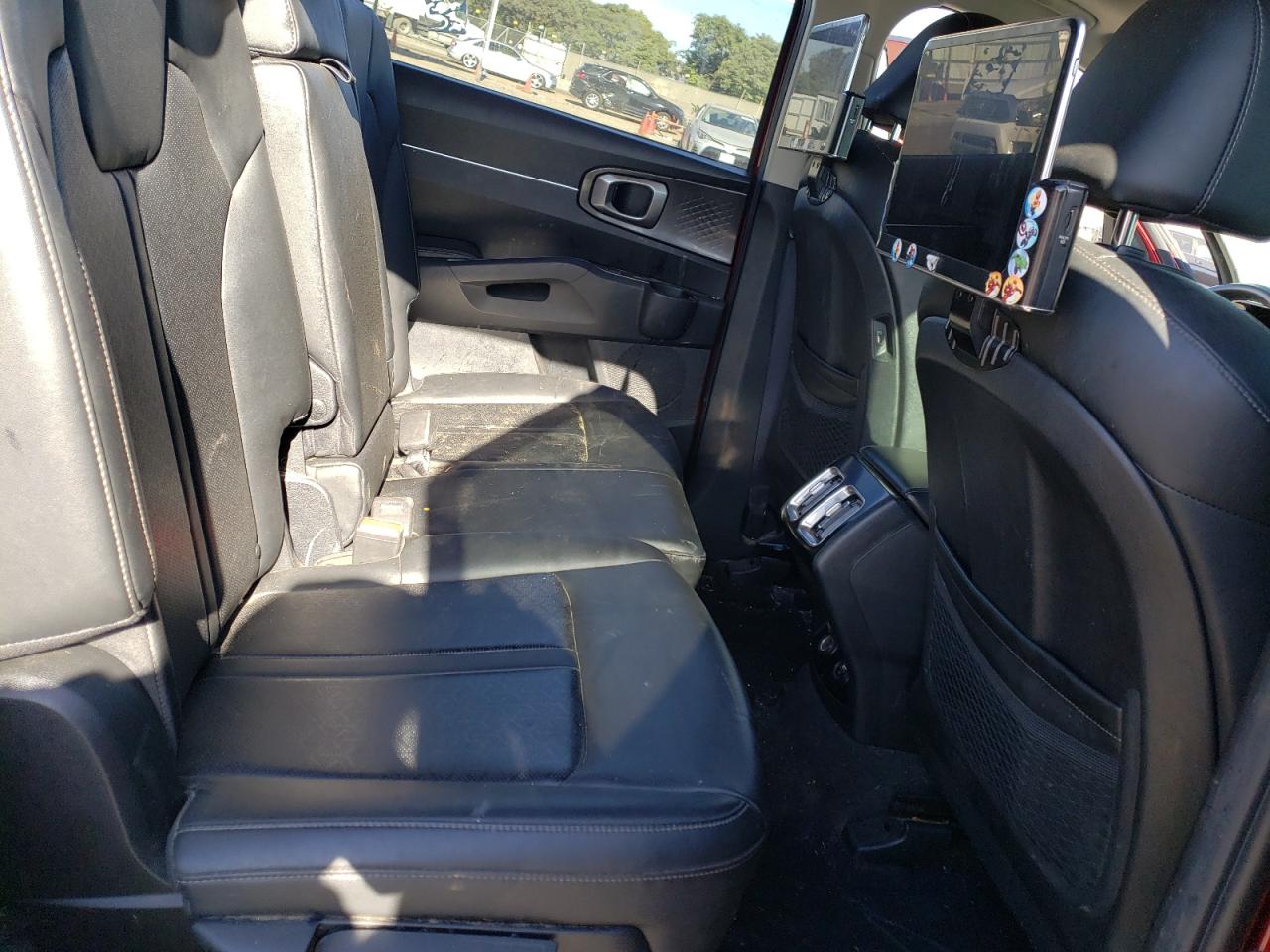 2023 KIA SORENTO S VIN:5XYRL4LC8PG175225