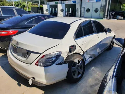 2018 Mercedes-Benz C 200 VIN: