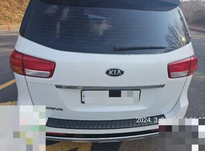 2016 Kia Carnival VIN:
