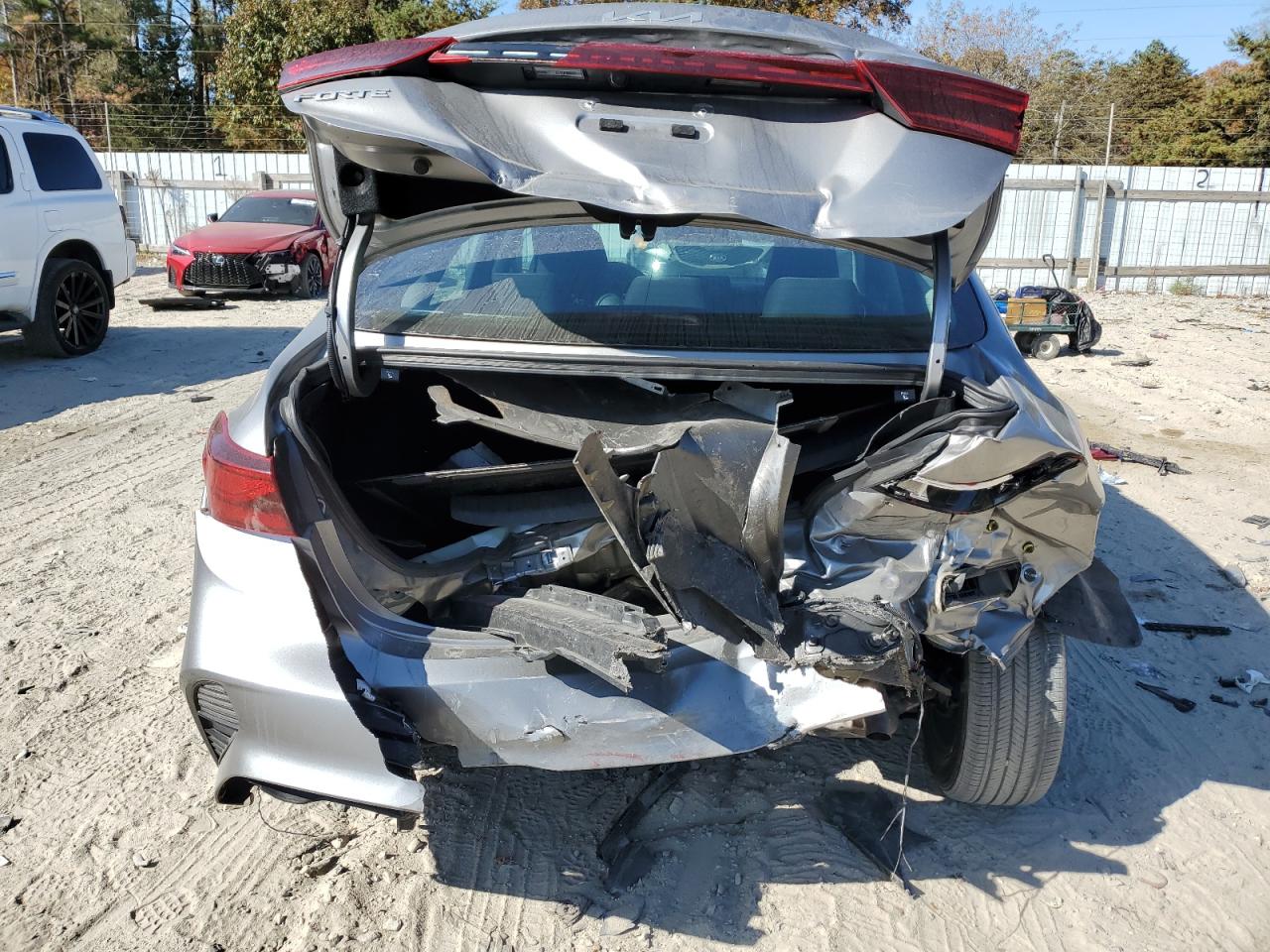2023 KIA FORTE LX VIN:3KPF24AD0PE615260