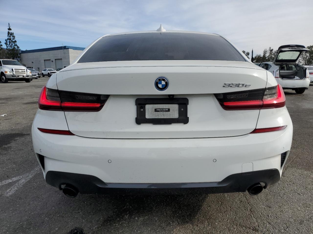 2022 BMW 330E  VIN:3MW5P7J00N8C57811