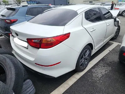 2015 Kia K5 KNAGN418BFA585344 VIN:KNAGN418BFA585344