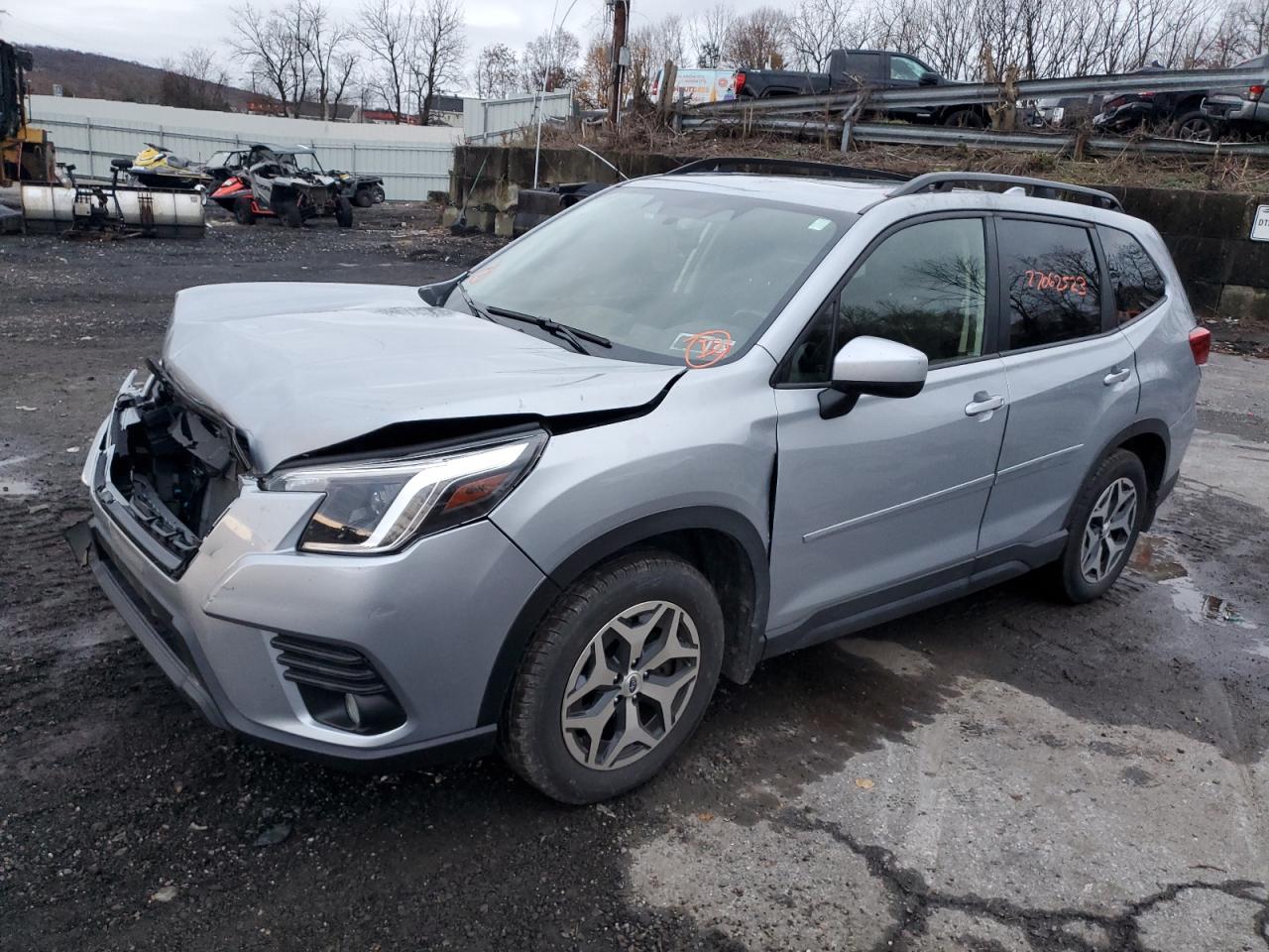 2022 SUBARU FORESTER PREMIUM VIN:JF2SKADC7NH439252