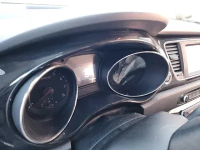 2018 Kia Carnival VIN:
