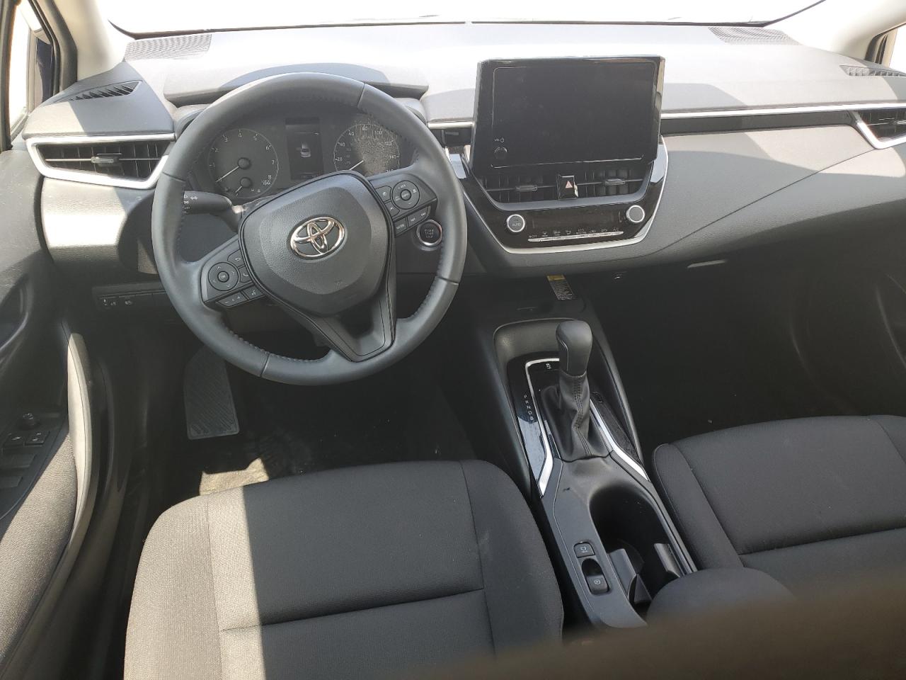 2024 TOYOTA COROLLA LE VIN:JTDB4MEEXRJ015105