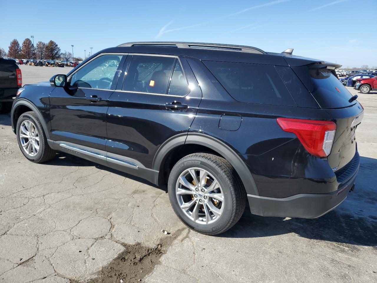 2024 FORD EXPLORER XLT VIN:1FMSK8DH2RGA20056