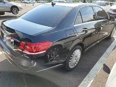 2014 Mercedes-Benz E 300 VIN: