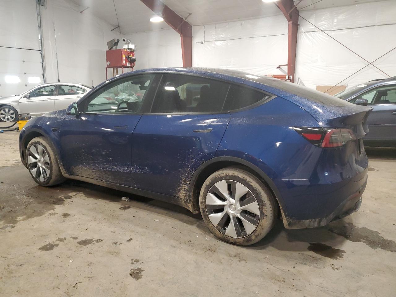 2023 TESLA MODEL Y  VIN:7SAYGDEEXPF803617