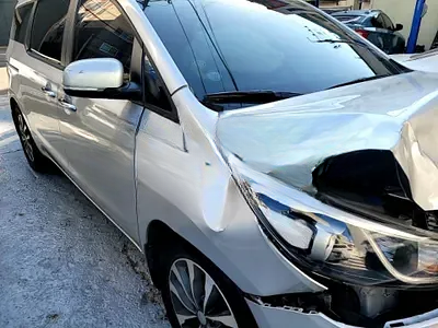 2015 Kia Carnival NONE VIN: