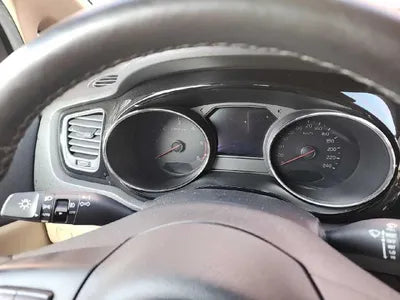 2015 Kia Carnival VIN: