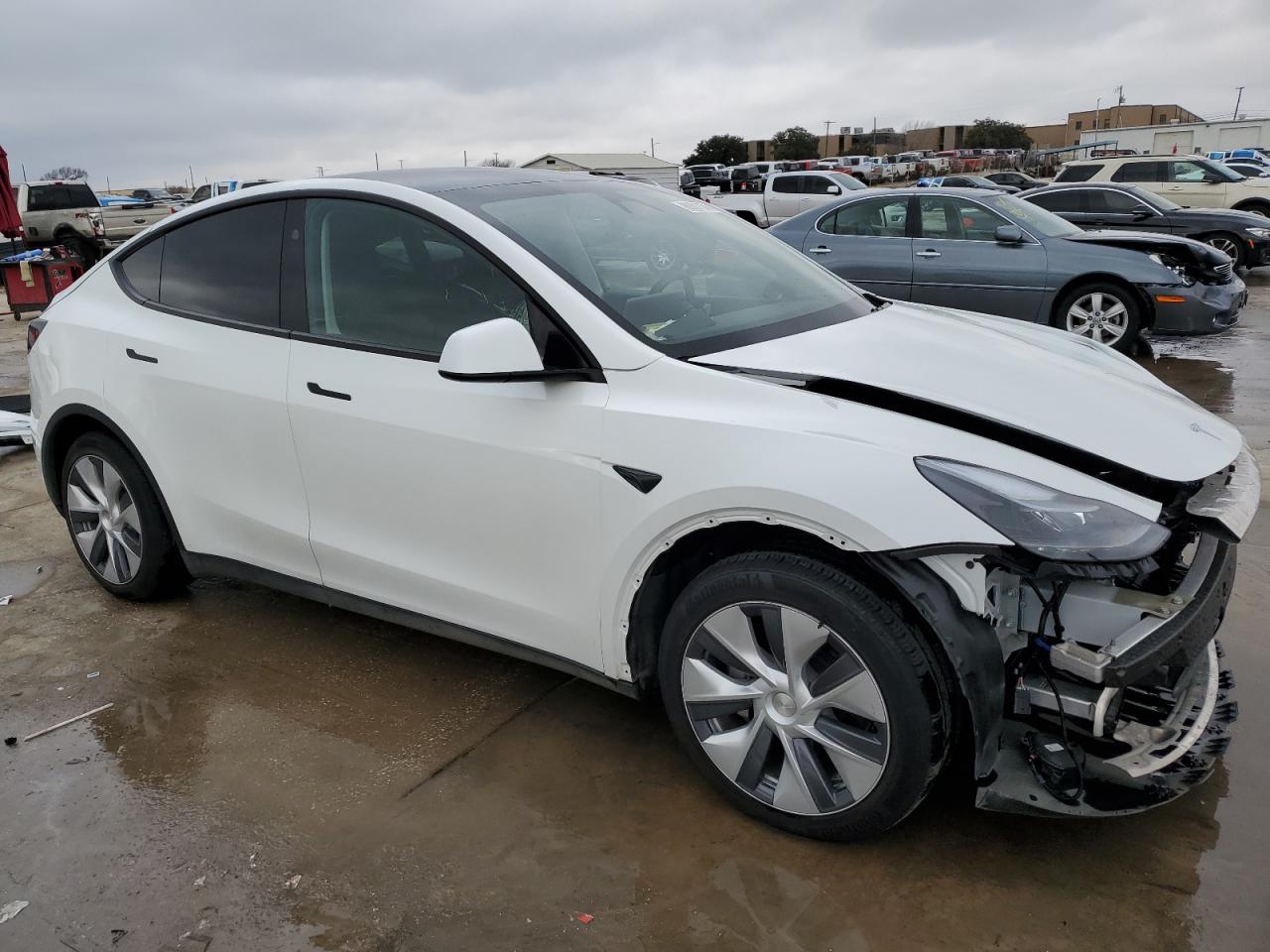 2023 TESLA MODEL Y  VIN:7SAYGDED2PF949646