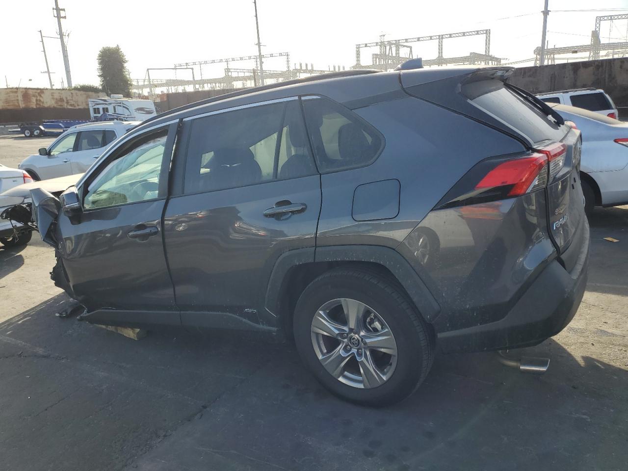 2024 TOYOTA RAV4 XLE VIN:2T3RWRFV5RW202399