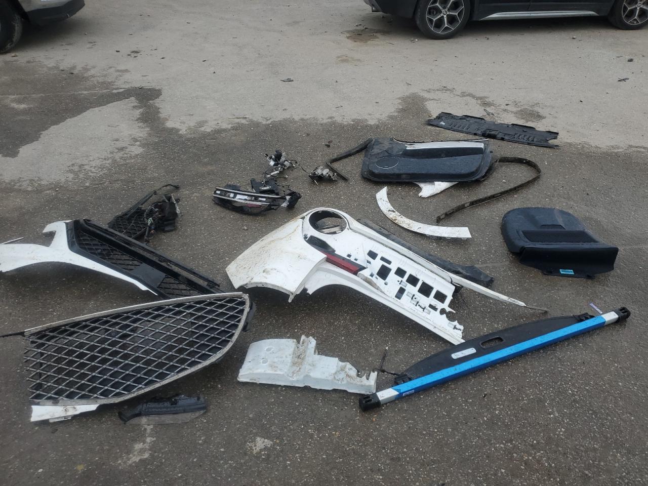 2023 GENESIS GV70 BASE VIN:KMUMADTB3PU125996