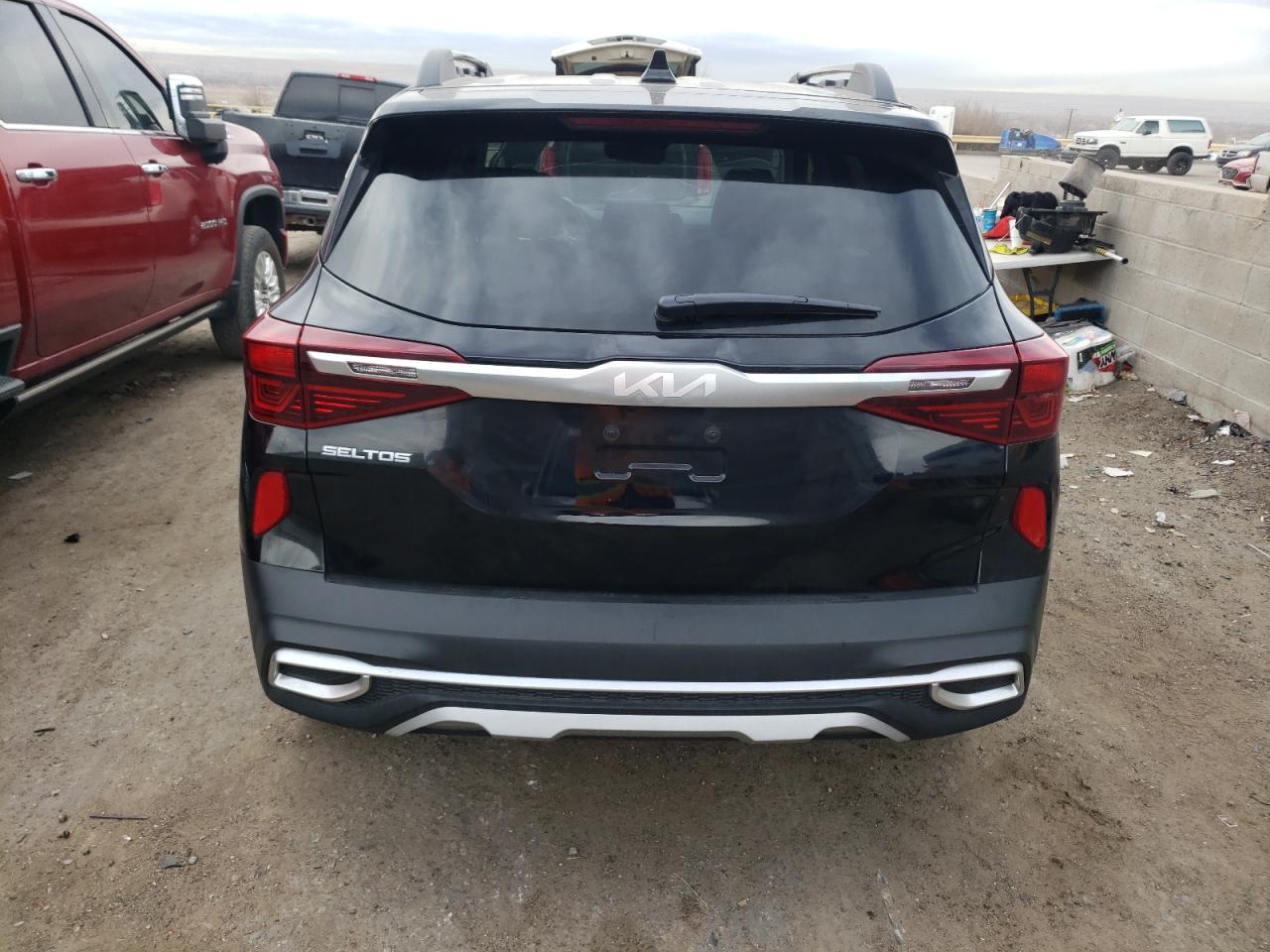 2023 KIA SELTOS NIGHTFALL VIN:KNDEUCA22P7417438