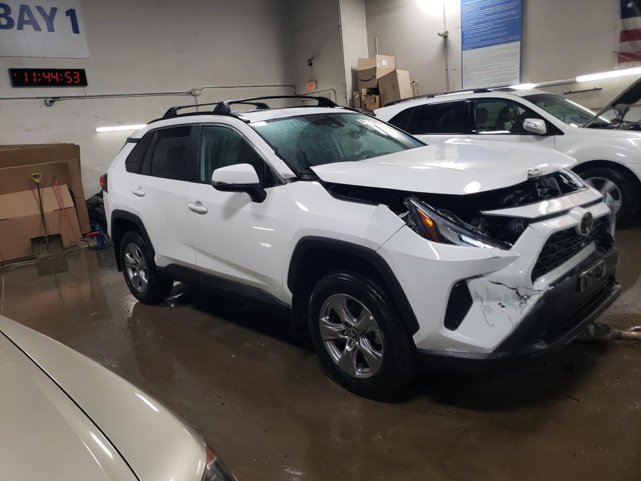 2023 TOYOTA RAV4 XLE VIN:2T3P1RFV5PC364957