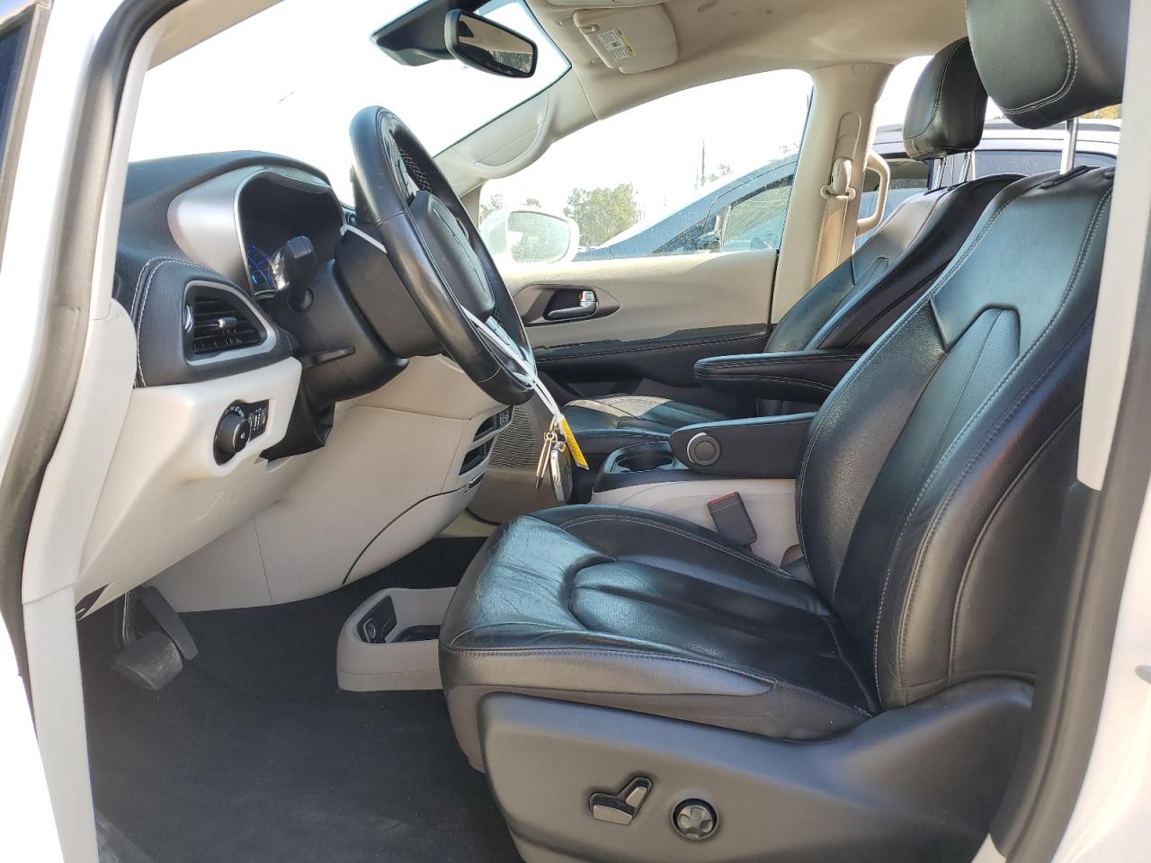 2022 CHRYSLER PACIFICA HYBRID TOURING L VIN:2C4RC1L78NR121420