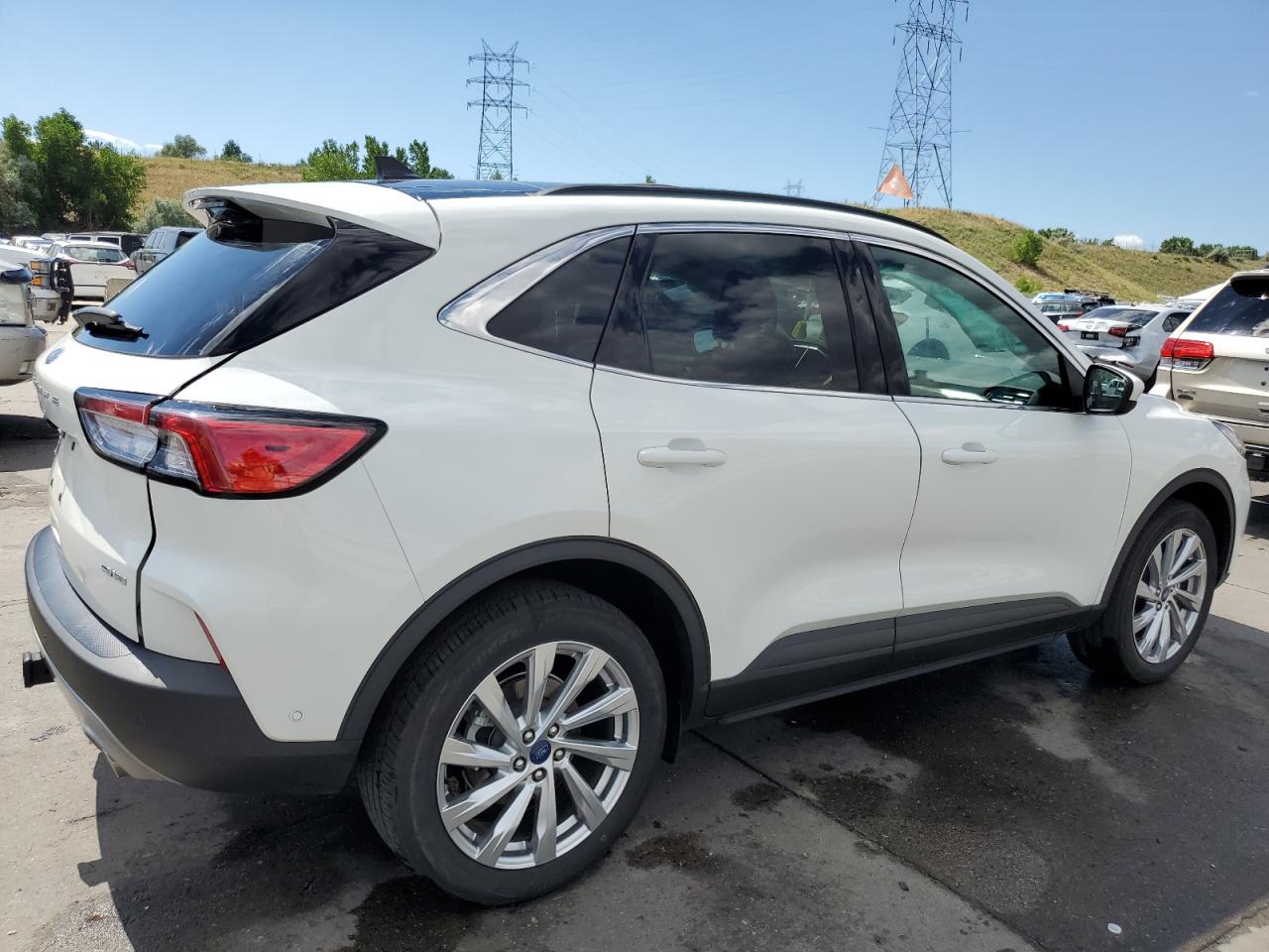 2022 FORD ESCAPE TITANIUM VIN:1FMCU9J98NUB62683