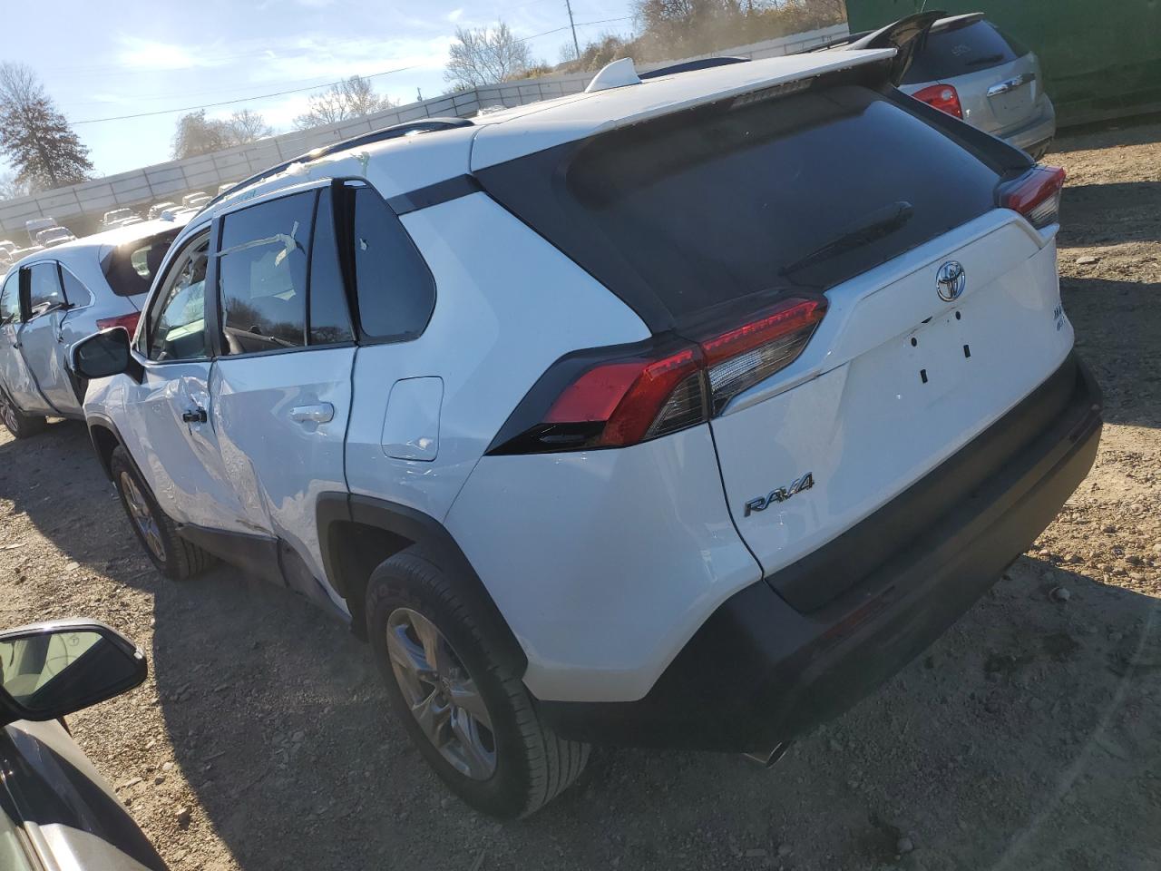 2023 TOYOTA RAV4 XLE VIN:2T3P1RFV7PC339347